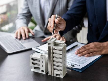 Naperville, IL commercial lease lawyer